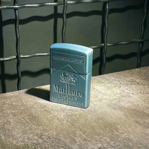 فندک گازی شعله معمولی طرح MARLBORO رنگ نقره ای کد 17046