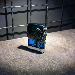 فندک گازی شعله معمولی طرح ANGEL شیشه ای رنگ نقره ای آبی کد 17047
