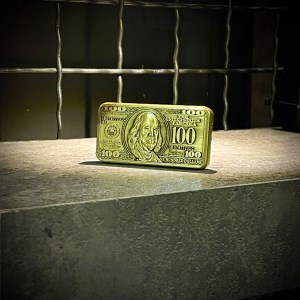 فندک دلار سایز لارج اتمی رنگ طلایی کد 18498