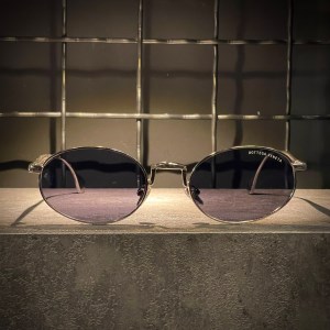 عینک BOTTEGA VENETA فریم فلزی سیلور / شیشه دودی کد 100