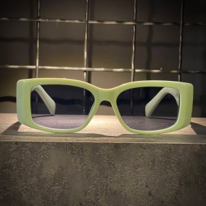 عینک CELINE فریم کائوچویی سبز / دودی کد ZN3833