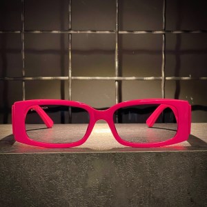 عینک BALENCIAGA فریم کائوچویی صورتی / شیشه دودی کد BB2308