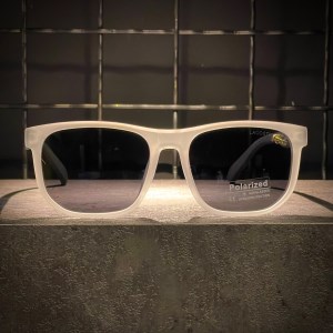 عینک LACOSTE فریم کائوچویی سفید / شیشه دودی کد L680/S