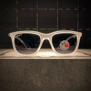 عینک RAYBAN P فریم کائوچویی سفید / شیشه دودی کد RB7222-M