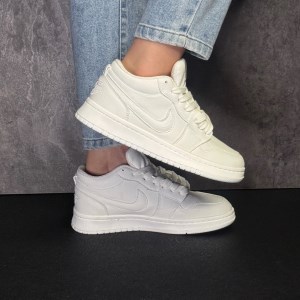 کتونی جردن ایرفورس برند NIKE رنگ تمام سفید سایز 39