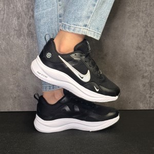 کتونی رانینگ برند NIKE رنگ مشکی سایز 37