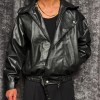 کاپشن چرم وارداتی باکسی یقه دوتیکه کد 21224 رنگ مشکی سایز 2XL