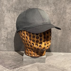 کلاه وارداتی طرح بیسیک کد 21384 رنگ مشکی کلاه وارداتی طرح بیسیک کد 21384 رنگ مشکی